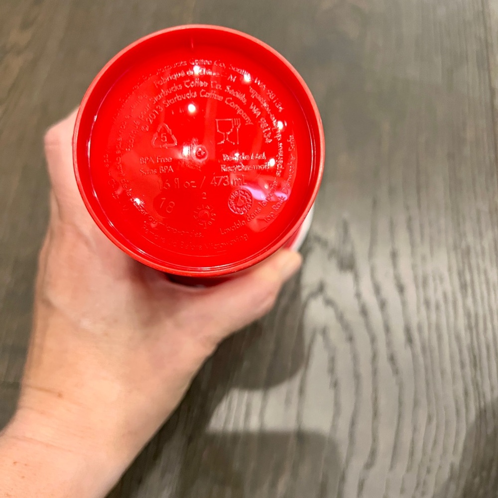 Starbucks 2013 Holiday Red Reusable Plastic Hot Cup Tumbler 16oz‎ - Picture 3 of 3